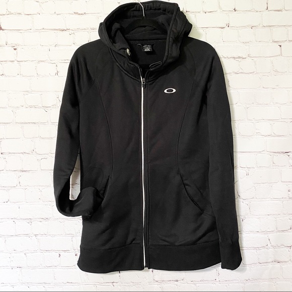 oakley zip up